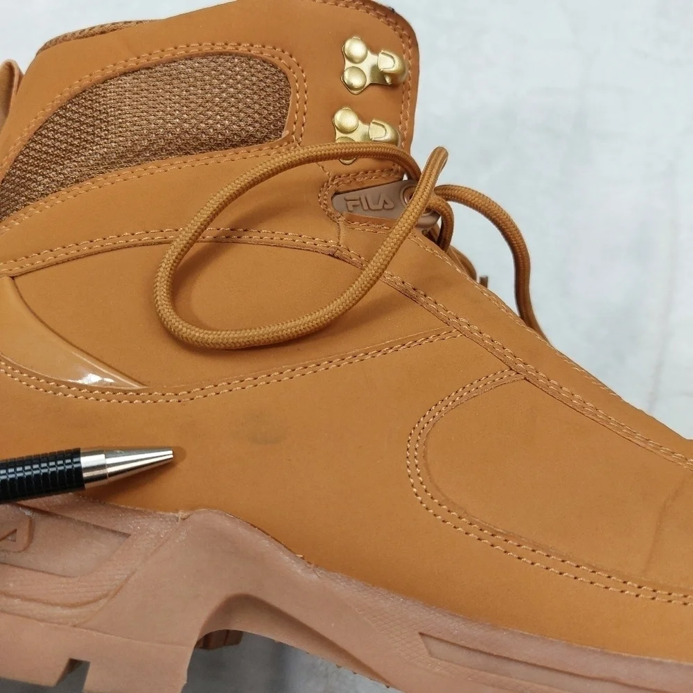 FILA EVERPOINT BOOTS MENS GORPCORE HIKING CAMPING WORK LACE UP WHEAT/GUM SIZE 12